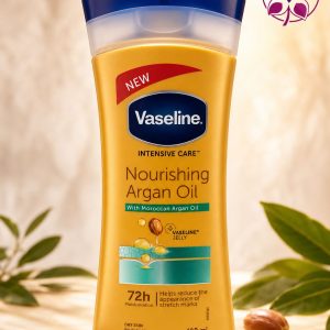 لوسیون بدن وازلین مدل Nourishing Argan Oil حاوی روغن آرگان مراکشی حجم ۴۰۰ میلی‌لیتر، مرطوب‌کننده پوست خشک با ماندگاری ۷۲ ساعته